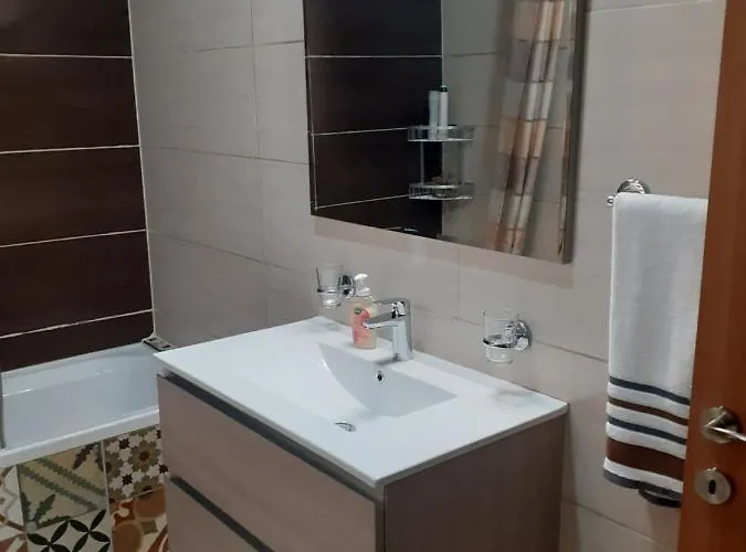 Cosy By The Sea Birżebbuġa