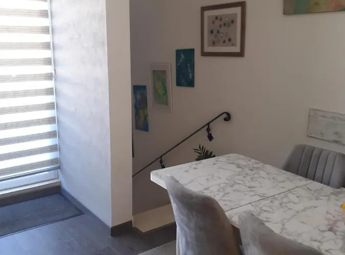 Cosy By The Sea Pensiune 3*